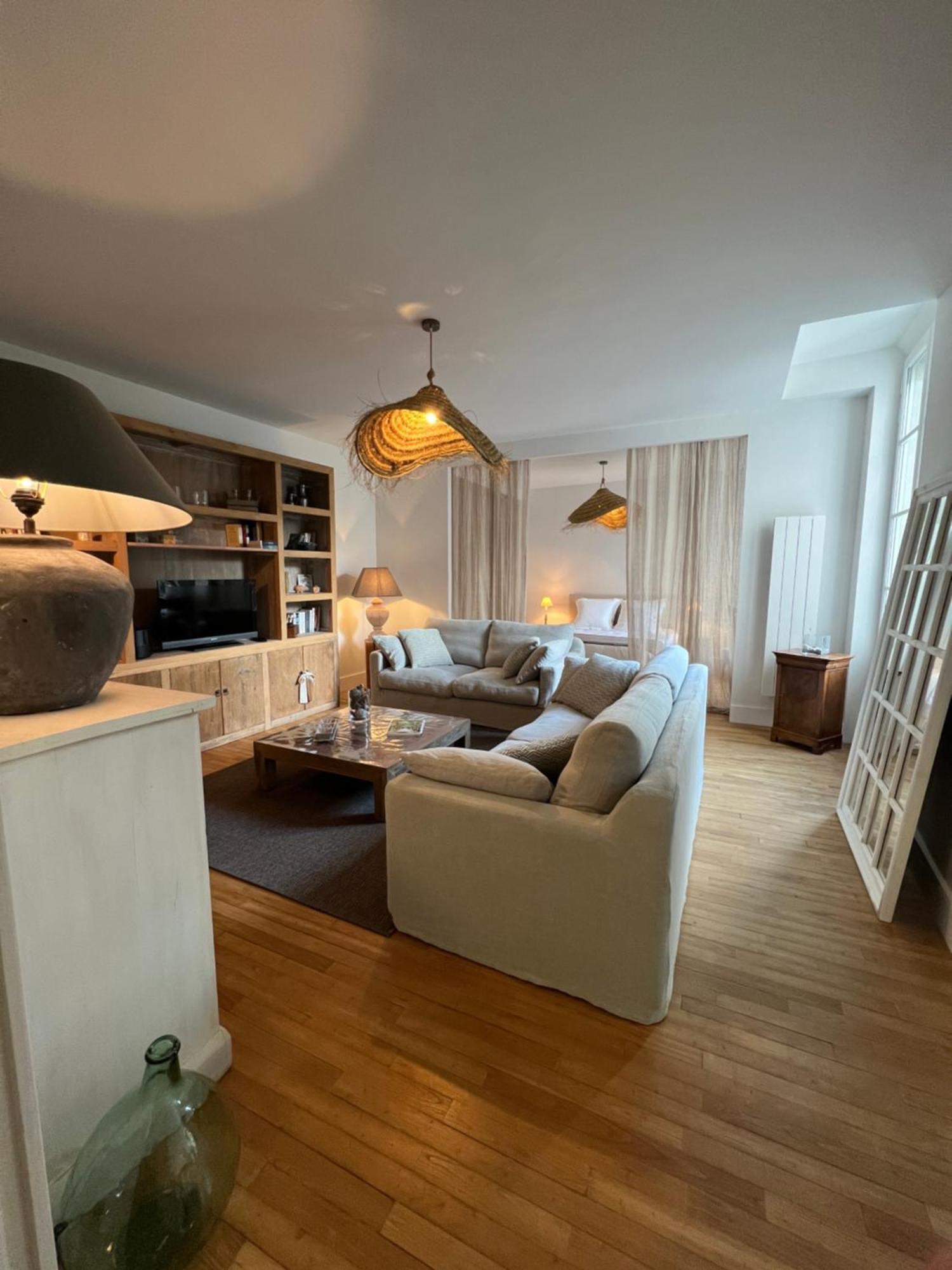 דירות Périgueux Luxe Et Charme - Le Carre Saint-Silain - Meuble De Tourisme 3 Etoiles מראה חיצוני תמונה